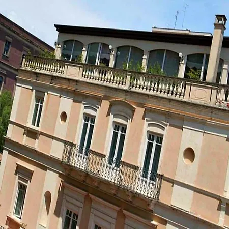 Del Bosco 4* Aeroporto di Catania Fontana Rossa