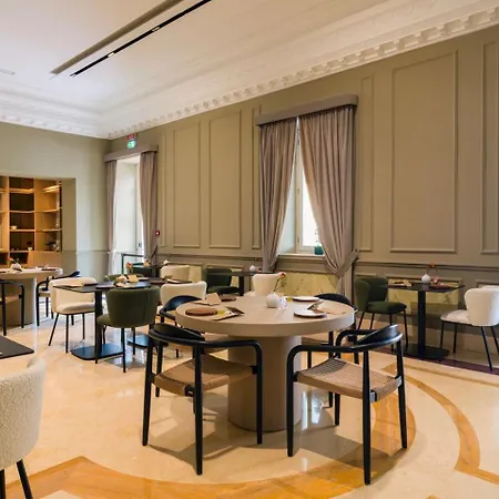 Ξενοδοχείο One 4*