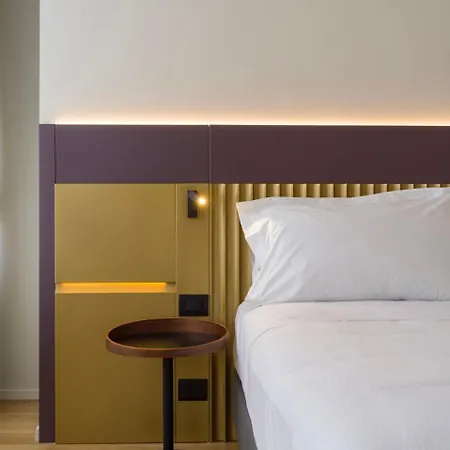 Ξενοδοχείο One 4*