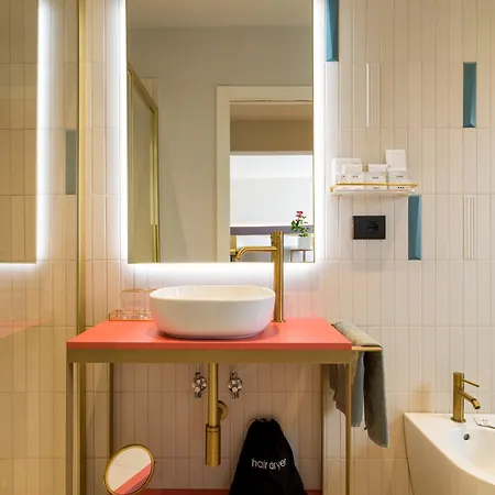 Hotel One 4*