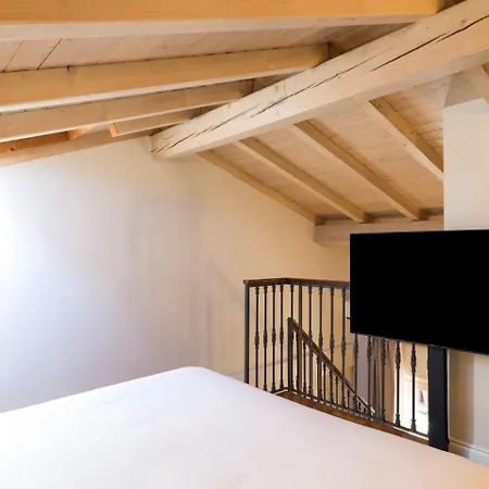 One Ξενοδοχείο 4*